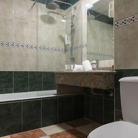 Palia Palomas 4*